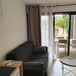 Apartment Cyrnos *